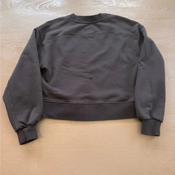 Lululemon Perfectly Oversized Cropped Crew, French Terry, size 2, Black - Picture 2 of 3